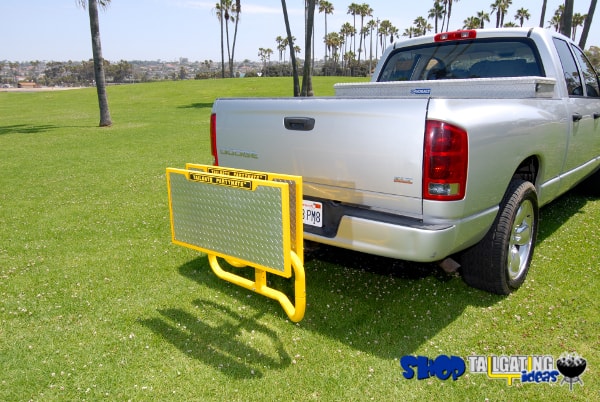 Tailgate PartyMate Tailgating Tables